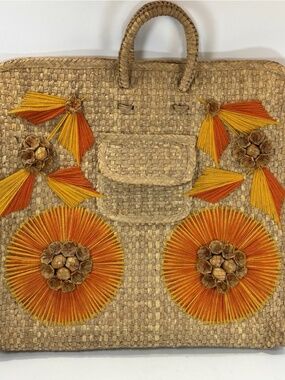 Vtg Straw Raffia Large Beach Tote Bag- 70’s Hand Made Woven 22x20” MCM Retro
